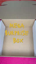 Carica e avvia il video nel visualizzatore di galleria, MEGA SURPRISE BOX NEW
