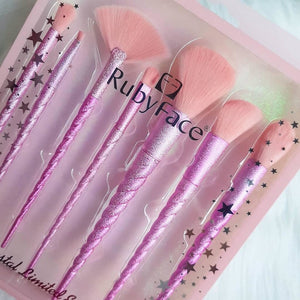 RUBY FACE  TWIST LIMITED EDITION BRUSH SET